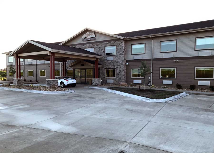 Legend Trail Inn & Suites Hotel in Parkersburg, IA Golf Course Packages